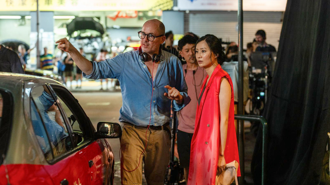 (L to R) Director Edward Berger on the set of 'Ballad of a Small Player'. Photo: Netflix. © 2024.